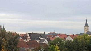 Auber Dachlandschaft: Wie soll der Stadtrat umgehen mit dem Wunsch von Hausbesitzern in der Altstadt nach Fotovoltaik-Anlagen auf den Dächern?