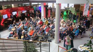 Spannende Vorträge vor vollem Haus beim Immobilienforum der Sparkasse Tauberfranken in Bad Mergentheim.