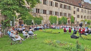 Die Musikkapelle Dertingen bei ihrem Konzert im August dieses Jahres: Das Veranstaltungsformat „Blasmusik am Sonntag“ kommt im nächsten Jahr zurück.