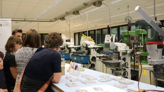 Nacht der Ausbildung am Stand von Dentsply Sirona