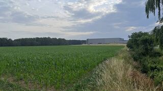 In Wiebelbach soll eine Freiflächen-Photovoltaikanlage entstehen. Der Entwurf des Bebauungsplans wurde vom Marktgemeinderat Kreuzwertheim am Dienstag mehrheitlich beschlossen.