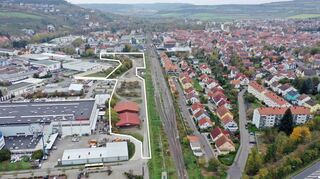 Für die Gewerbebrache in den Herrenwiesen wird derzeit ein ambitioniertes städtebauliches Konzept erarbeitet. Die Projektskizze überzeugte nun auch das Land, weshalb es Fördermittel für die Konzeption gibt.