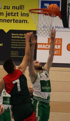 Einen Überraschungssieg feierte der TSV Buchen (in Grün).