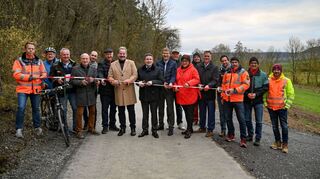 Der Radweg zwischen Werbach und der Landesgrenze zu Bayern wurde nun offiziell für den Verkehr freigegeben. Auf bayrischer Seite ist der Radweg bereits seit zwölf Jahren fertiggestellt.