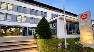 Im November ist die Zahl der Arbeitslosen im Agenturbezirk Schwäbisch Hall-Tauberbischofsheim leicht auf 11 417 gestiegen.