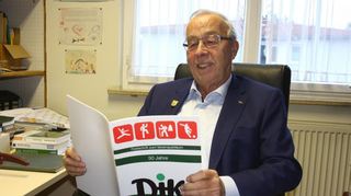 Norbert Eckert ist ein überaus engagierter Unruheständler, der vielfach ehrenamtlich wirkt und seit 50 Jahren die DJK Bad Mergentheim leitet.