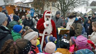 Der Höpfinger Weihnachtsmarkt war wieder eine stimmungsvolle Angelegenheit.