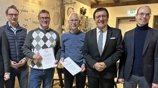 Neuwahlen und Ehrungen standen bei der Mitgliederversammlung des CDU-Stadtverbands auf der Tagesordnung. Das Bild zeigt (von links): Fraktionsvorsitzender Axel Wältz, Kreisgeschäftsführer Dominik Martin, Matthias Forche, Jürgen Küchler, Kreisvorsitzender Wolfgang Reinhart sowie Stadtverbandsvorsitzender Jochen Wältz.