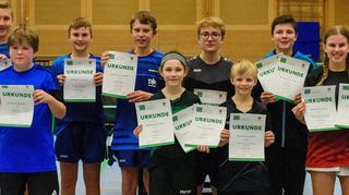 Große Beteiligung, große Leistungen, große Freude: Nicht nur der Nachwuchs freute sich bei den Tischtennis-Bezirksmeisterschaften „TBB“ über Top-Platzierungen.