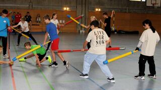 Beim 1. Jugger-Turnier in der Stadthalle Lauda-Königshofen wetteiferten vier Teams mit 25 Spielern und Spielerinnen um den Sieg.