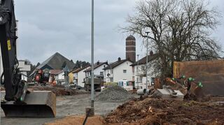 Finanzielle Mittel für die Sanierung der Gregor-Mendel-Straße in Walldürn werden im Haushalt 2024 veranschlagt. Die Maßnahme ist bereits angelaufen. Im kommenden Haushaltsjahr müssen dafür rund 2,26 Millionen Euro finanziert werden.