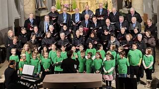 Als ein wirklich überzeugendes Klangergebnis durften die erfreulich zahlreichen Besucher das Adventskonzerts des Gesangvereins „Eintracht“ in der Pfarrkirche St. Bartholomäus erleben.