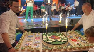 Kein Geburtstag ohne Torte: Buchen feierte seine urkundliche Ersterwähnung vor 1250 Jahren nicht nur mit einer Festgala in der Stadthalle, sondern auch mit einem Altstadtfest und einem Reigen weiterer Veranstaltungen.