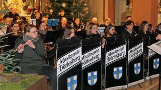 Vielfältige musikalische Unterhaltung bot der Musikverein Dörlesberg bei seinem ersten Neujahrskonzert.