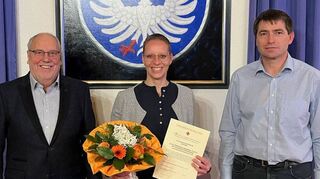 Im Rahmen der Blutspenderehrung wurde Stephanie Wünsche für 25-maliges freiwilliges und unentgeltliches Blutspenden geehrt.