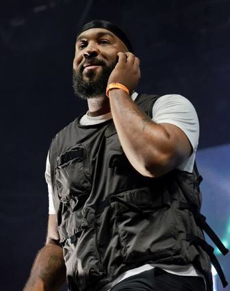Kraftpaket auf der Bühne und in den Charts: Rapper OG Keemo beim Zeltfestival 2023.