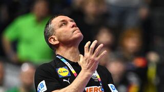 Für Bundestrainer Alfred Gislason steht im März mit der deutschen Mannschaft das Olympia-Qualifikationsturnier an.