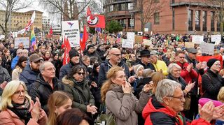 Auch in der Region – wie hier in Ludwigshafen – demonstrierten am Wochenende Tausende Menschen gegen Rechtsextremismus.