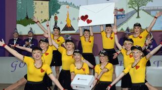 Die Tanzgruppe „Maxis“ der Götzianer überzeugte mit „Die Post geht ab“.
