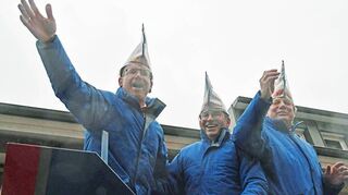 Voller Vorfreude ist Umzugsleiter Marco Katzenmaier (Mitte) auf den Gaudiwurm in Hardheim. Das gilt auch für Steffen Gehrig (l.) und Elmar Günther.