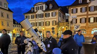 Am 17. Februar steht eine Neuauflage des „Sterneguckens“ auf dem Bad Mergentheimer Marktplatz an.