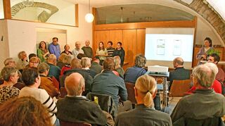 Bürger-Information im Sängerkeller: Die neue Gruppierung „GO!“ will bei der Kommunalwahl im Sommer in Weikersheim Ratssitze erringen.