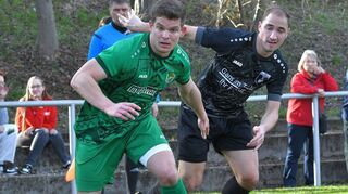 Der 1. FC Umpfertal (in Grün) leistete sich eine völlig überraschende Heimniederlage gegen den TSV Gerchsheim.