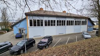 Nur wenn keine weiteren Unterbringungsmöglichkeiten für Flüchtlinge zur Verfügung stehen, müssen auch die gemeindlichen Sporthallen, wie hier in Großrinderfeld, als Unterkunft herangezogen werden. Das will natürlich keiner in Verwaltung und Gemeinderat.