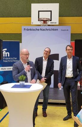 Jochen Eichelmann, Michael Karle und Peter Vogel freuen sich über die große Resonanz.