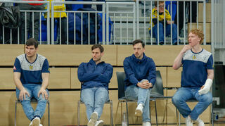 Halil Jaganjac (von links) Uwe Gensheimer, Patrick Groetzki und Gustav Davidsson müssen wie gehabt zusehen.