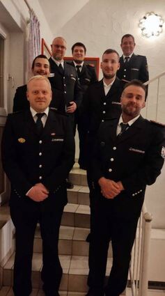 Die beförderten Feuerwehrmänner der Impfinger Abteilungswehr.