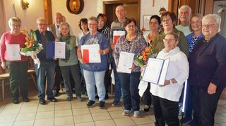 Bei der Versammlung des VdK Hardheim wurden Mitglieder geehrt.