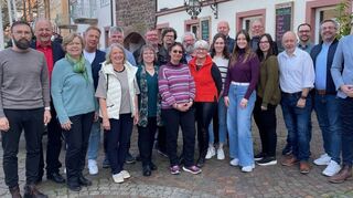 Die Kandidatinnen und Kandidaten der SPD Wertheim bei den Kommunalwahlen: (von links) Mirco Göbel, Thomas Kraft, Brigitte Kohout, Peter Heepen, Yvonne Horn, Udo Fertig, Ingrid Kachel, Heiko Diehm, Walter Hörnig, Elisabeth Dürrnagel, Hilmar Keller, Lisa