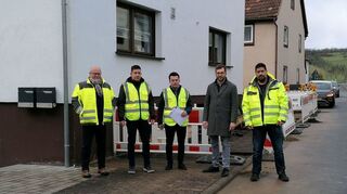 Beim Thema Glasfaserausbau gab es in Höpfingen einen vor-Ort-Termin - allerdings ohne Vertreter der bauausführenden Firma.