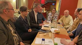 Wertheimer Ärzte im Gespräch mit Jochen Haußmann (Dritter von links). Er ist gesundheitspolitischer Sprecher und stellvertretender Vorsitzender der FDP-Landtagsfraktion. Mit dabei auch Albrecht Rudolf (links) und Stefan Kempf (Dritter von rechts) von der FDP/BLW-Fraktion im Kreistag.