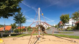 Für Kinder ist auch der Spielplatz im Neubaugebiet „Bandhaus“ in Edelfingen angelegt.