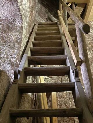 Treppe ins Dunkle: Hier geht es hoch in den Glockenturm.