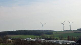 Der Entwurf des Regionalplanes sieht im Gewann „Hohe Mühlwiesen“ in Hirschlanden eine bebaubare Fläche für eine weitere Freiflächenphotovoltaikanlage vor, die aber vom Ortsteil Rosenberg deutlich zu sehen wäre.