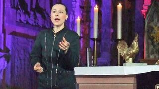 Alice Katharina Schmidt glänzte in ihrer Rolle als Judas in der Wertheimer Stiftskirche.