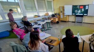 Digitale Schultafeln wurden in den Klassenzimmern der Erich-Kästner-Grundschule installiert.