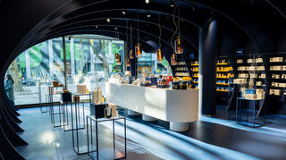 Seit 2021 gibt es im Engelhorn-Modehaus eine Parfümfläche.