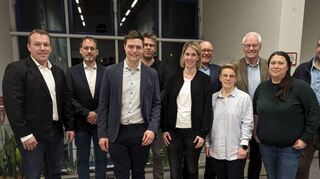 Die Kandidaten (von links): Christian Stolz, Sven Proschinger, Theo Steinbach, Thomas Heinrich, Juliane Honeck, Gerhard Baumann, Katrin Simon, Dr. Bruno Stumpf, Christine Baumeister, Nahir Hobil. Es fehlen Volker Baumann und Willi Zäuner.