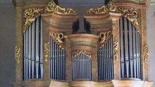 Die Ehrlich-Orgel in Rinderfeld wird am 5. Mai im Rahmen der Reihe „Orgeln in Hohenlohe“ erklingen.