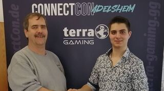 Was hat die neuste Gaming-Technik zu bieten? Das wollen sowohl Ralf Ulrich (links) als auch Marius Zetzmann auf der „ConnectCon“ in Adelsheim vermitteln.