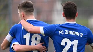 Jubelnde Spieler des FC Zimmern sind derzeit keine Seltenheit. Von den sechs Partien in diesem Jahr wurden fünf gewonnen (bei einem Unentschieden).