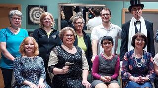 Mit „Immer diese Schwiegermütter“ brillierten die spielfreudigen Akteure der Theatergruppe „Bretzinger Lachmuskel“ bei ihren jüngsten Aufführungen.