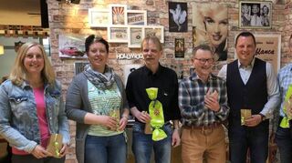 Mitglieder geehrt: Das Bild zeigt (von links) Heike Antony, Sarina Henning, Jürgen Geschmack, Bruno Schulz, Sascha Henning, Werner Frick und Dietmar Murr.