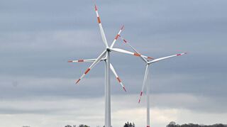 Die Fortschreibung der Teilregionalpläne zur Windenergie und zu Freiflächenphotovoltaik ärgerte den Gemeinderat in Ravenstein. Rund 25 Prozent der Gesamtfläche sollen als Vorrangfläche ausgewiesen werden.