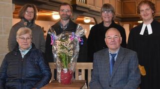 Lobende Worte des Dankes gab es für Reinhold Strauß und Ehefrau Helga sowohl von Bezirkskantorin Anne-Maria Lehmann, Markus Blumenstock und Andrea Bruder als auch von Pfarrer Tilmann Staak.