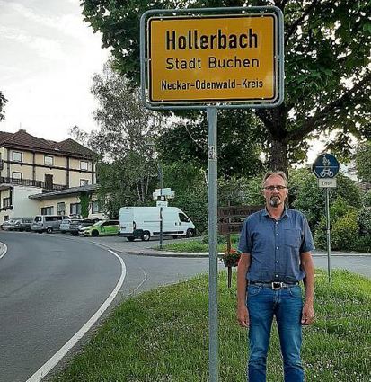Joachim Weis spricht über „seinen“ Stadtteil Hollerbach.